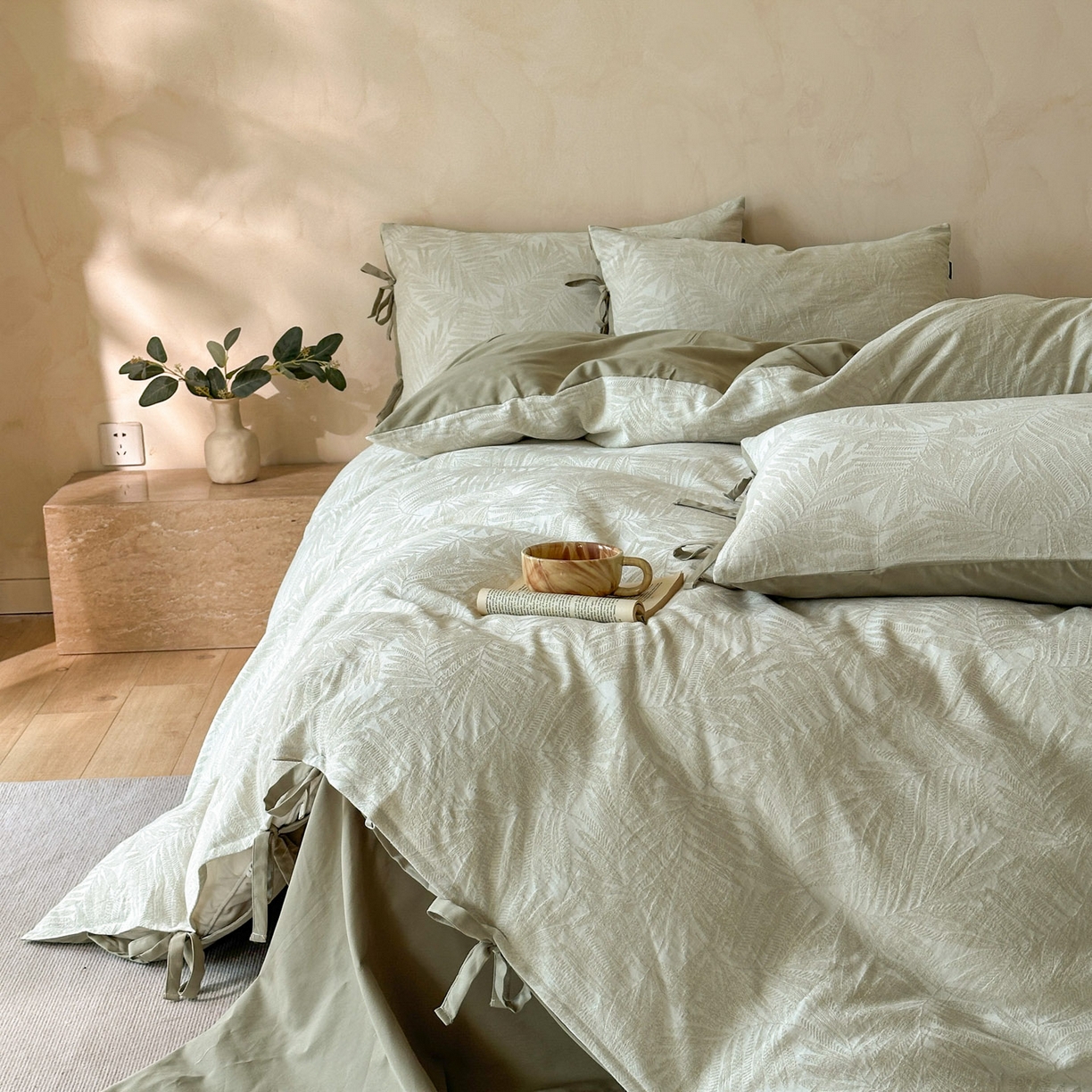 91家纺网 家纺一手货源 找家纺 宜代光年 2025新款亚麻大提花贡缎磨毛四件套-小清新风 麻吉-浅绿