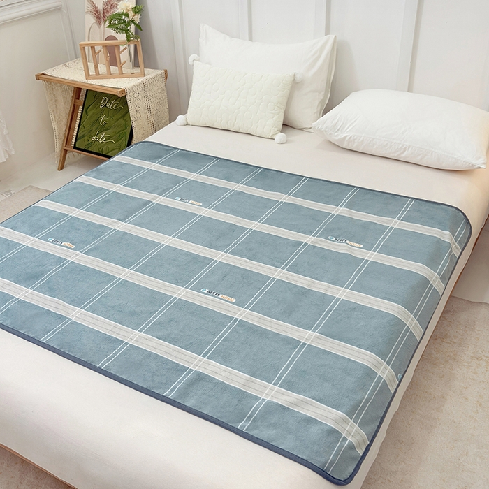 91家纺网 家纺一手货源 找家纺 茗婷家纺 2025新款牛奶绒防水床单隔尿垫供跨境外贸亚马逊秋冬热款 灰格子