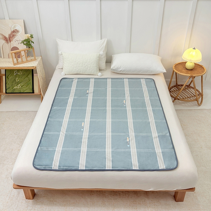 91家纺网 家纺一手货源 找家纺 茗婷家纺 2025新款牛奶绒防水床单隔尿垫供跨境外贸亚马逊秋冬热款 灰格子