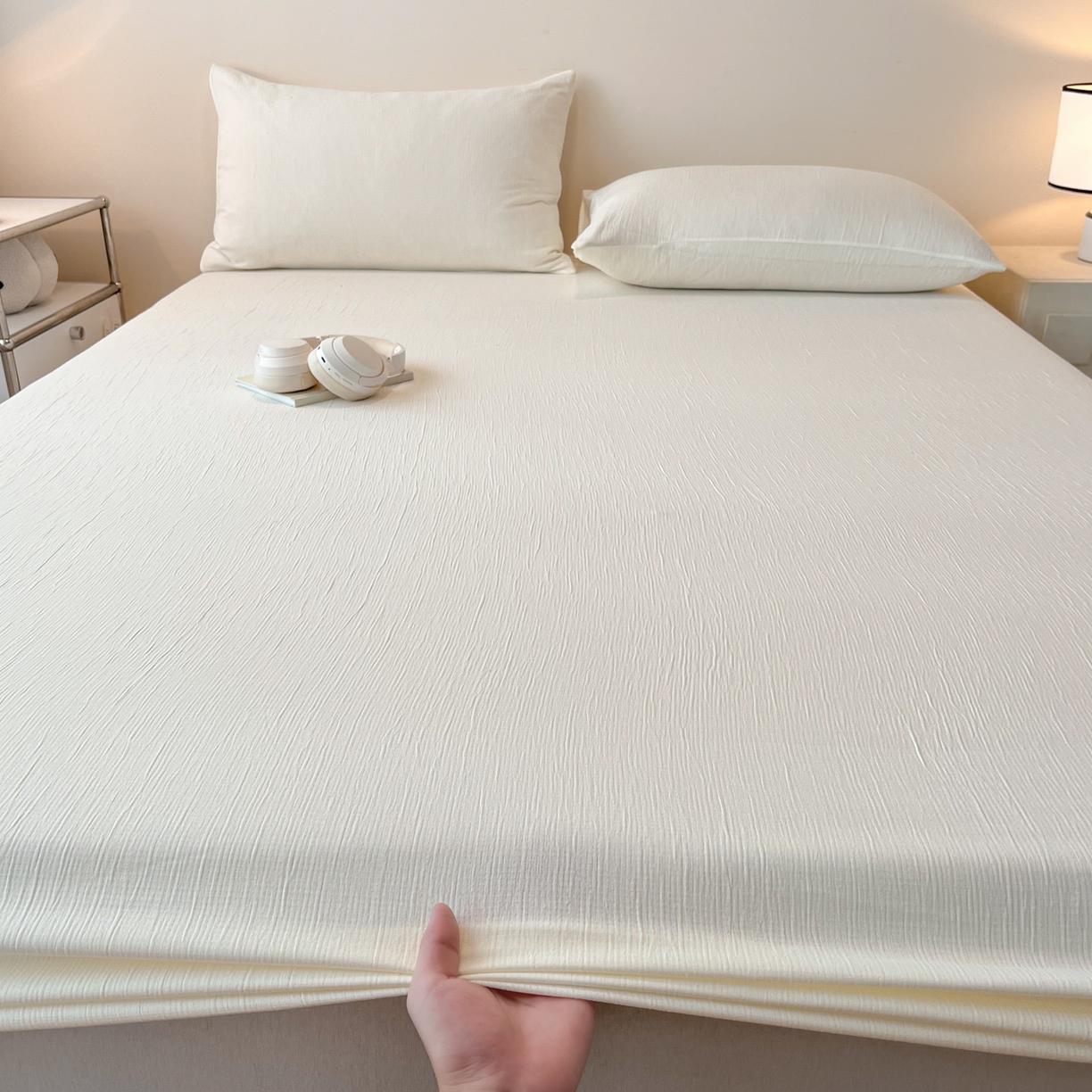 91家纺网 家纺一手货源 找家纺 瑞钰 2025新款透气云感三层纱床笠 奶昔白