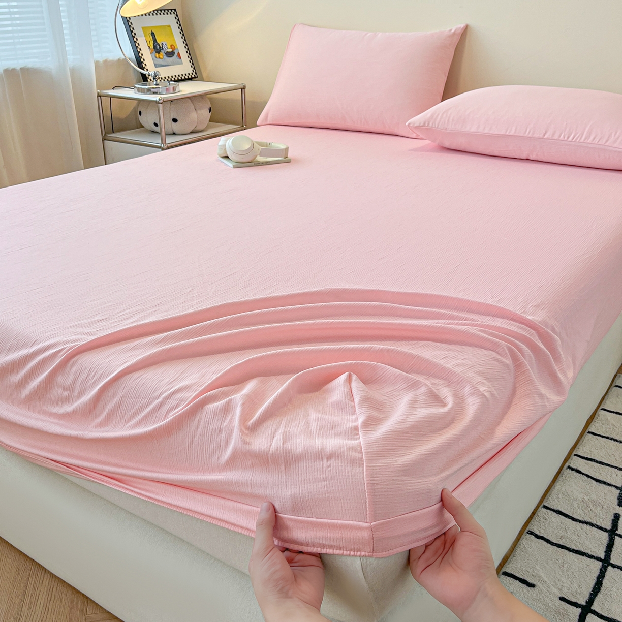 91家纺网 家纺一手货源 找家纺 瑞钰 2025新款透气云感三层纱床笠 韶粉