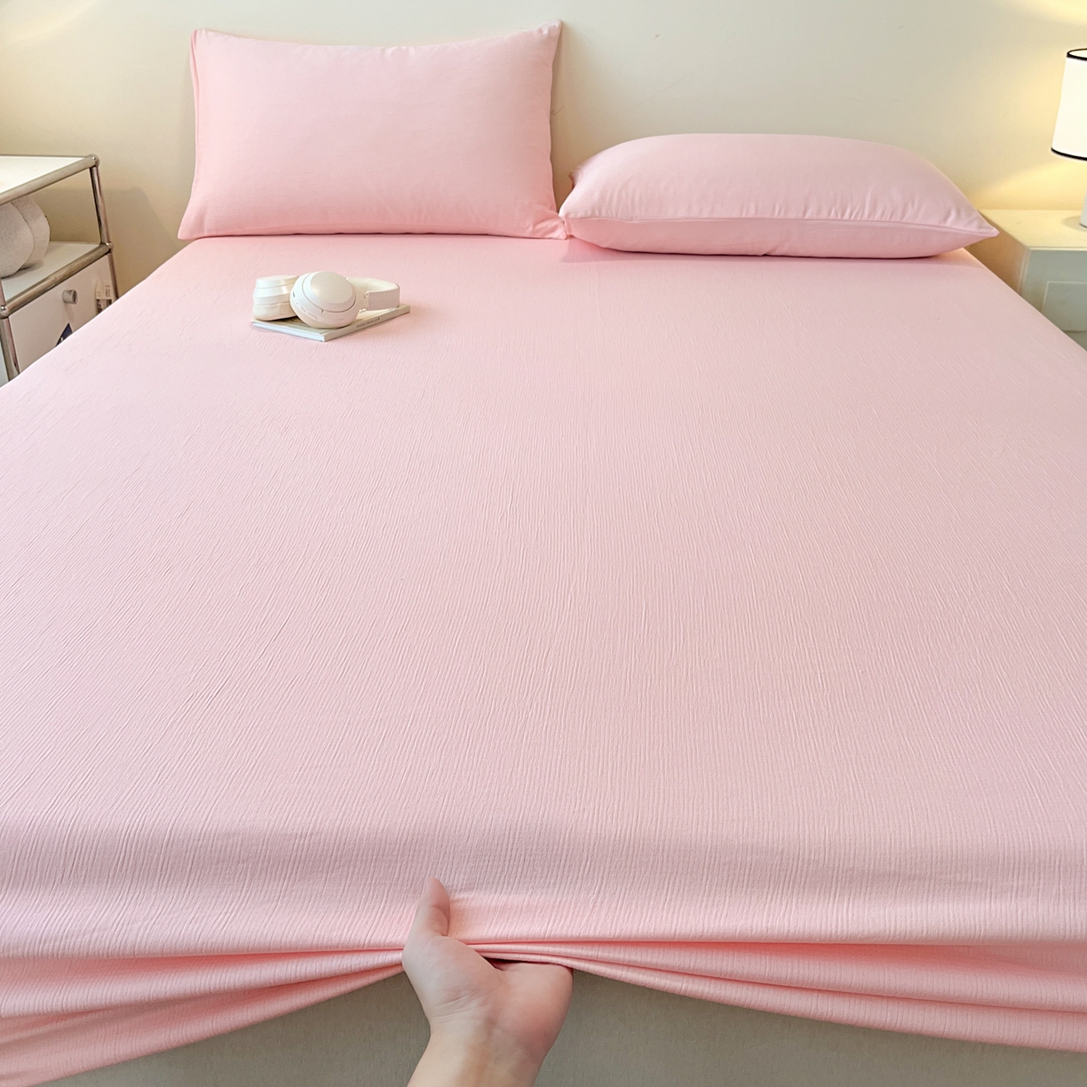 91家纺网 家纺一手货源 找家纺 瑞钰 2025新款透气云感三层纱床笠 韶粉