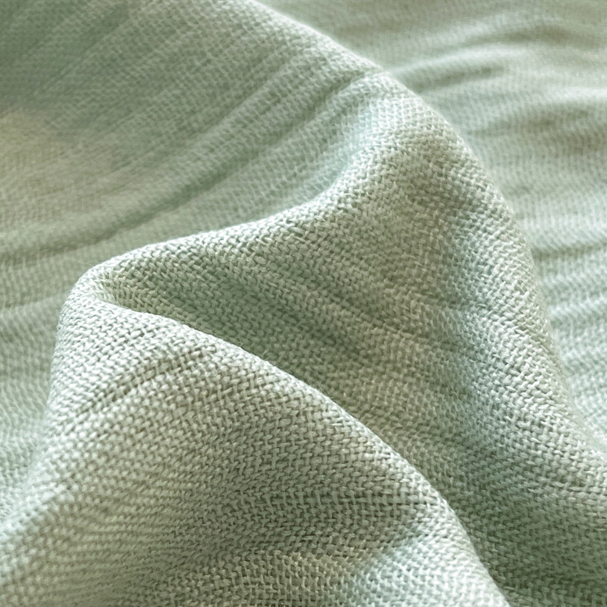 91家纺网 家纺一手货源 找家纺 瑞钰 2025新款透气云感三层纱床笠 水绿