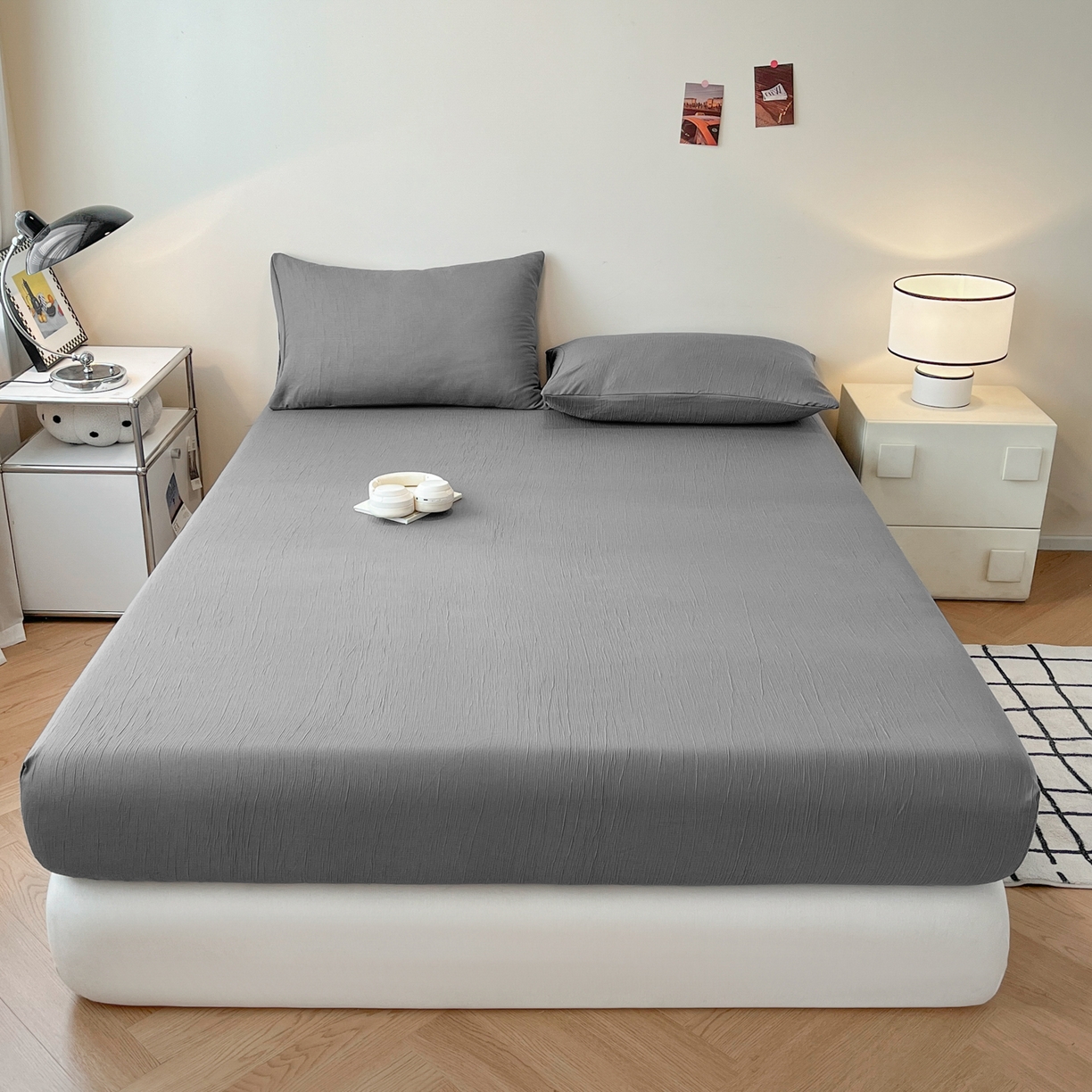 91家纺网 家纺一手货源 找家纺 瑞钰 2025新款透气云感三层纱床笠 烟灰