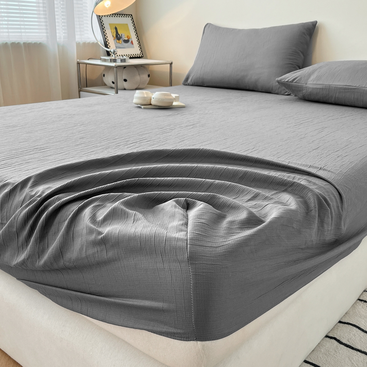 91家纺网 家纺一手货源 找家纺 瑞钰 2025新款透气云感三层纱床笠 烟灰