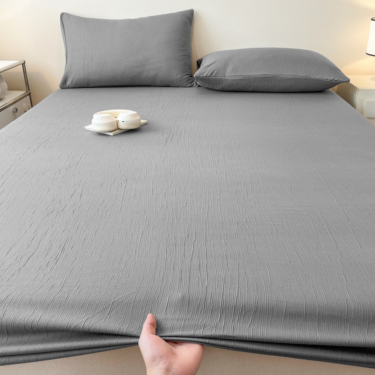 91家纺网 家纺一手货源 找家纺 瑞钰 2025新款透气云感三层纱床笠 烟灰