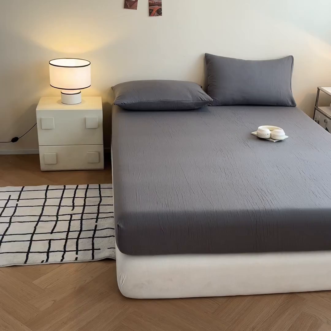 91家纺网 家纺一手货源 找家纺 瑞钰 2025新款透气云感三层纱床笠 烟灰