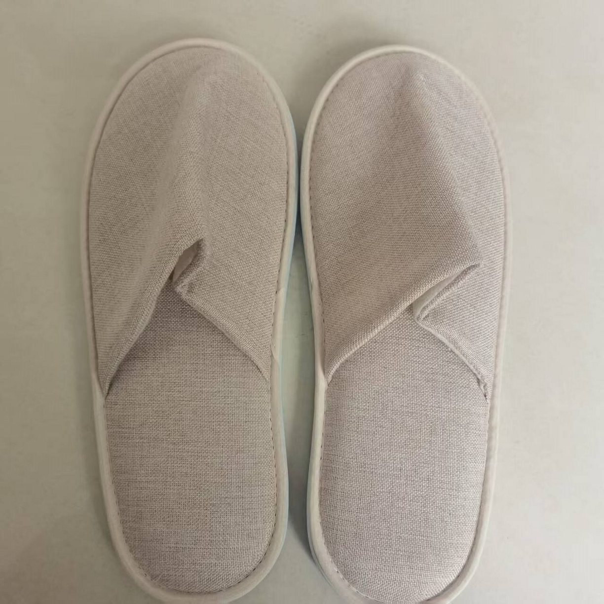 91家纺网 家纺一手货源 找家纺 （总）安力森/诚臻酒店用品 2025新款星级酒店民宿专用亚麻防滑待客拖鞋