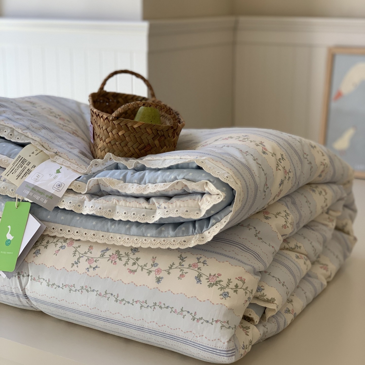 91家纺网 家纺一手货源 找家纺 汇庭 2025秋冬新品慕斯春秋被子被芯系列 晴天蓝