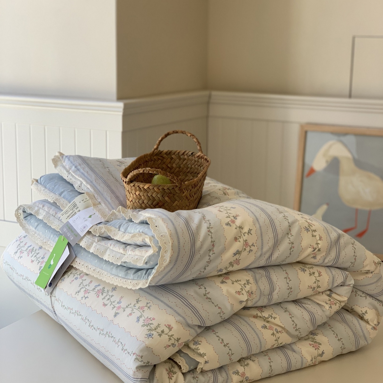 91家纺网 家纺一手货源 找家纺 汇庭 2025秋冬新品慕斯春秋被子被芯系列 晴天蓝