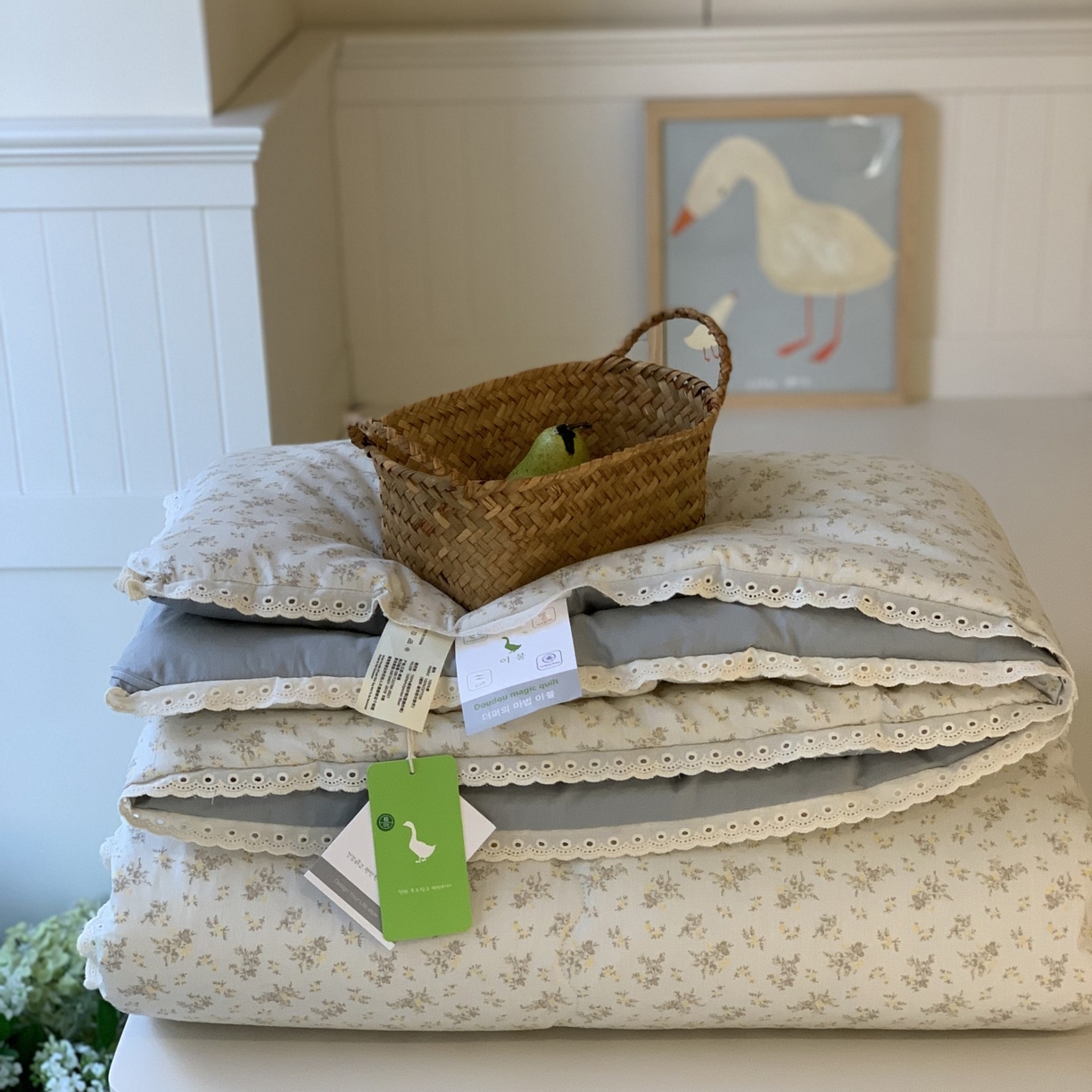 91家纺网 家纺一手货源 找家纺 汇庭 2025秋冬新品慕斯春秋被子被芯系列 花意绿