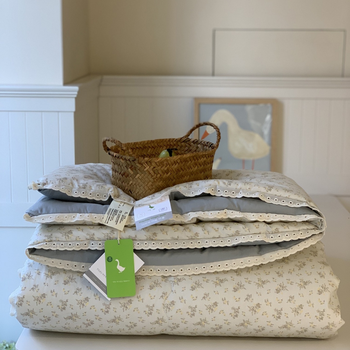 91家纺网 家纺一手货源 找家纺 汇庭 2025秋冬新品慕斯春秋被子被芯系列 花意绿