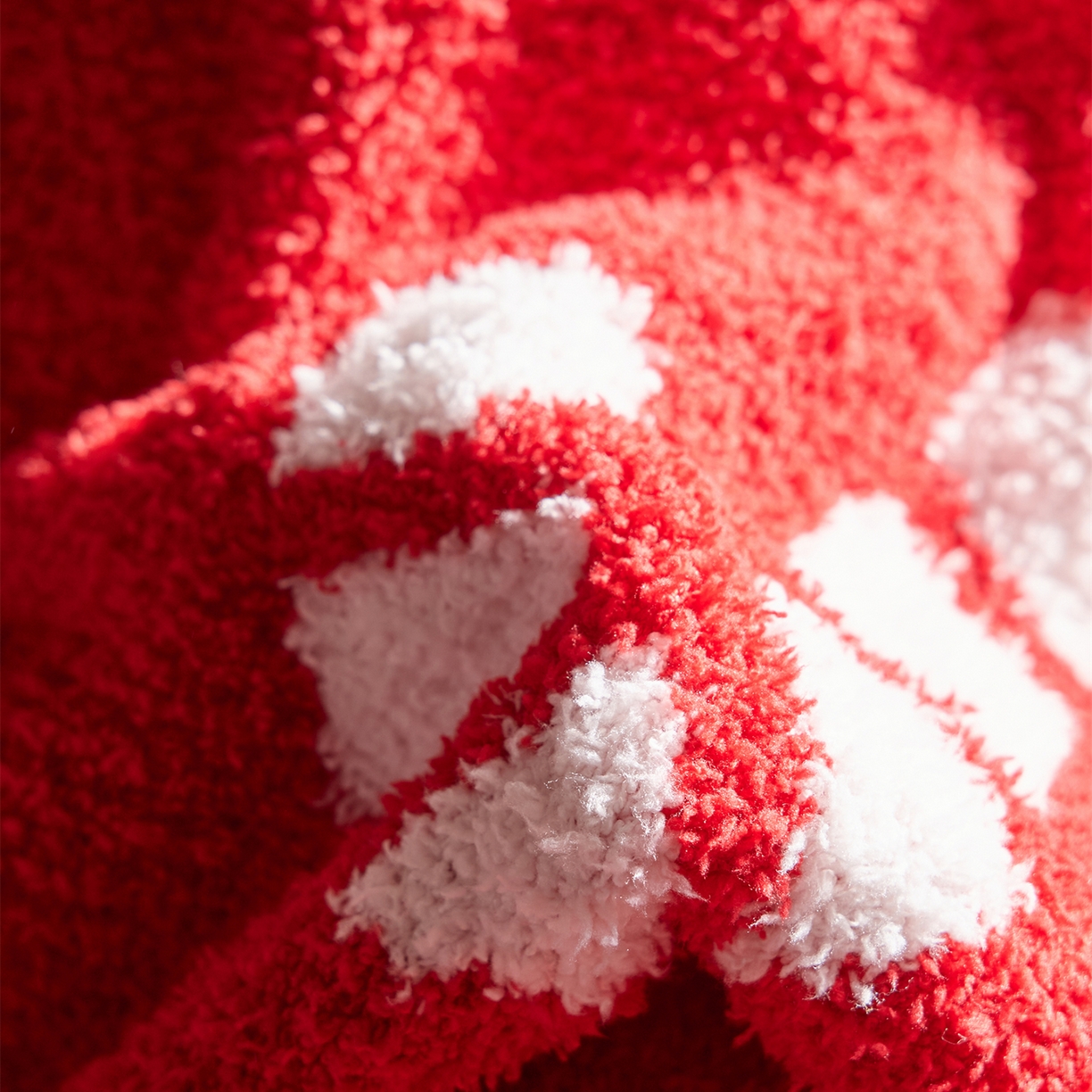 91家纺网 家纺一手货源 找家纺 （总）暖绵绵家纺 2025新款半边绒雪镜拐糖织梦毯-糖果拐杖（最低零售价： 75 *100cm： 94元 105*120cm：145元 120*180cm：188元）