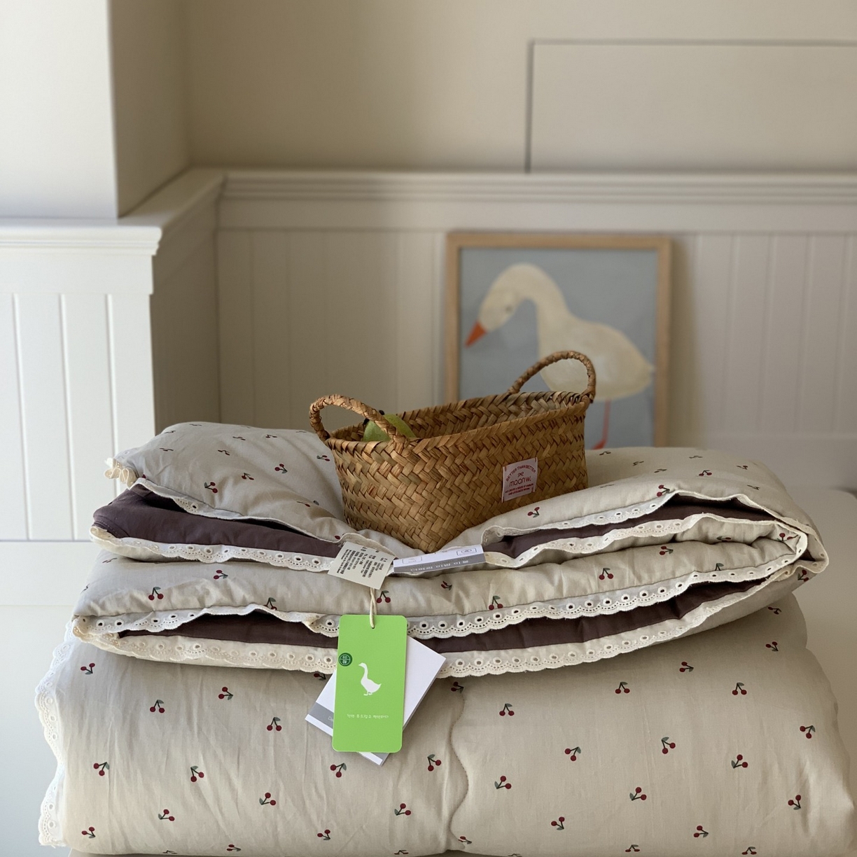 91家纺网 家纺一手货源 找家纺 汇庭 2025秋冬新品慕斯春秋被子被芯系列 甜甜樱桃紫