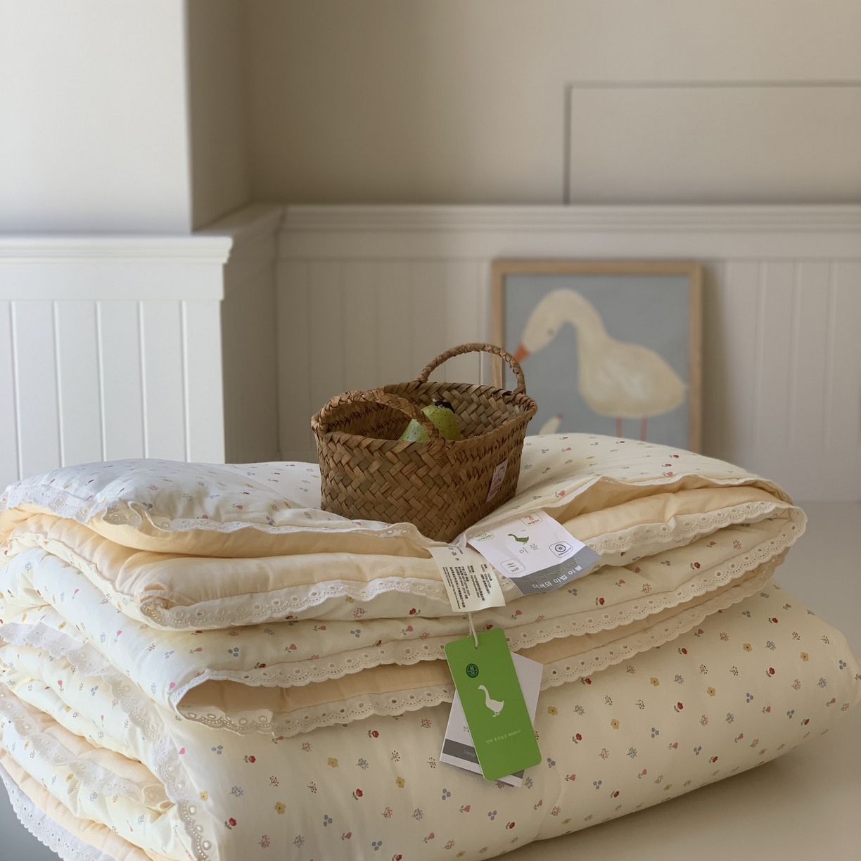 91家纺网 家纺一手货源 找家纺 汇庭 2025秋冬新品慕斯春秋被子被芯系列 甜甜小红黄