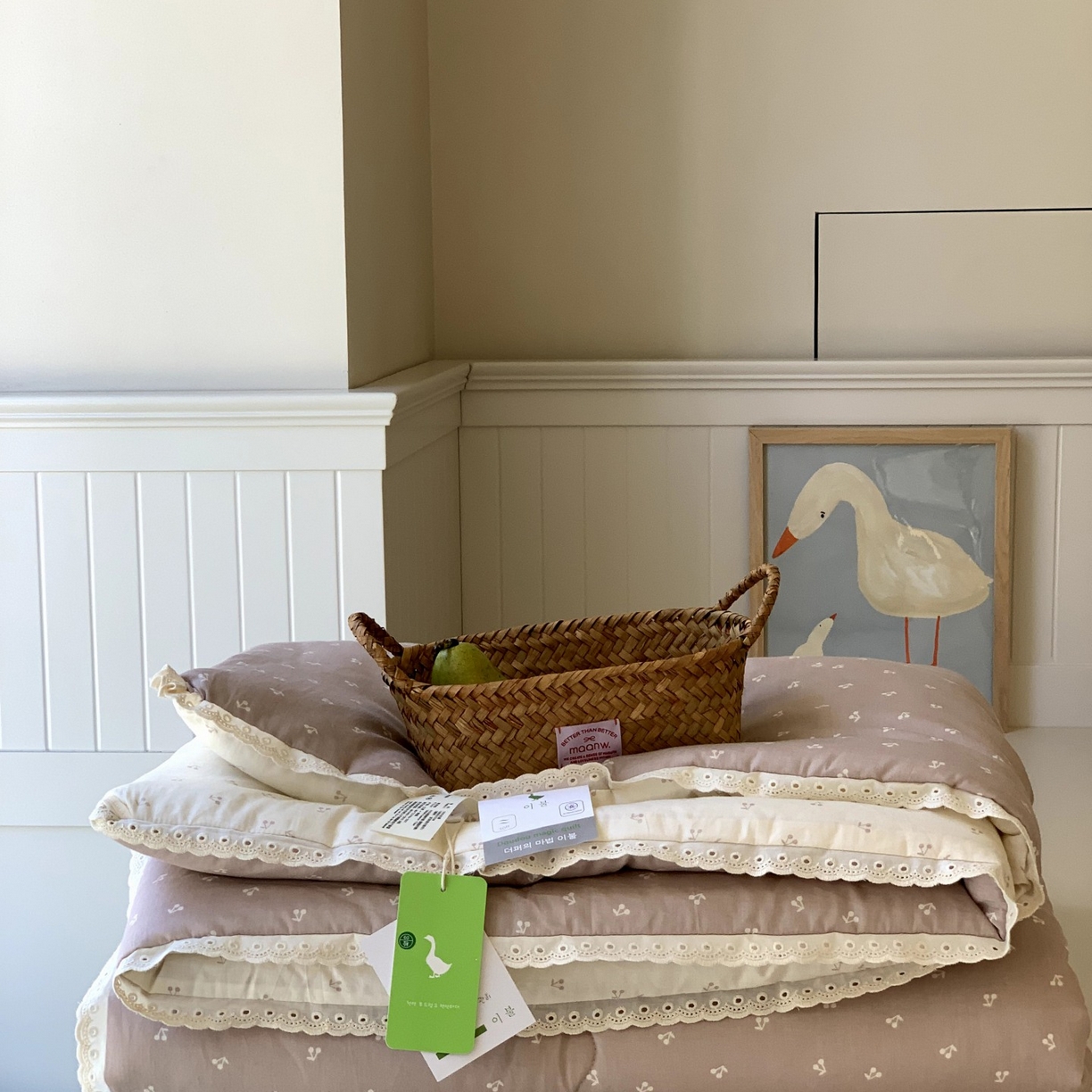 91家纺网 家纺一手货源 找家纺 汇庭 2025秋冬新品慕斯春秋被子被芯系列 甜甜樱桃粉