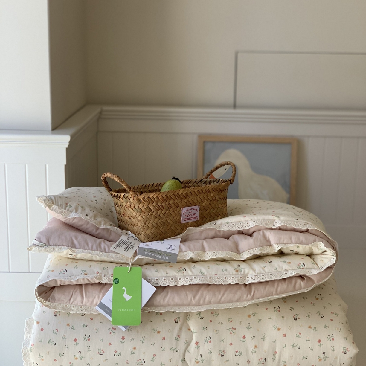 91家纺网 家纺一手货源 找家纺 汇庭 2025秋冬新品慕斯春秋被子被芯系列 小花点点