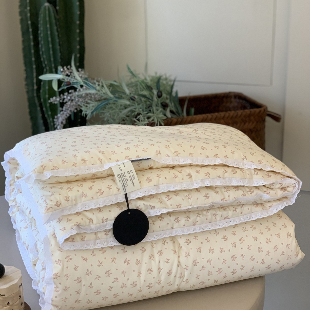 91家纺网 家纺一手货源 找家纺 汇庭 2025秋冬新品慕斯春秋被子被芯系列 维密豆沙