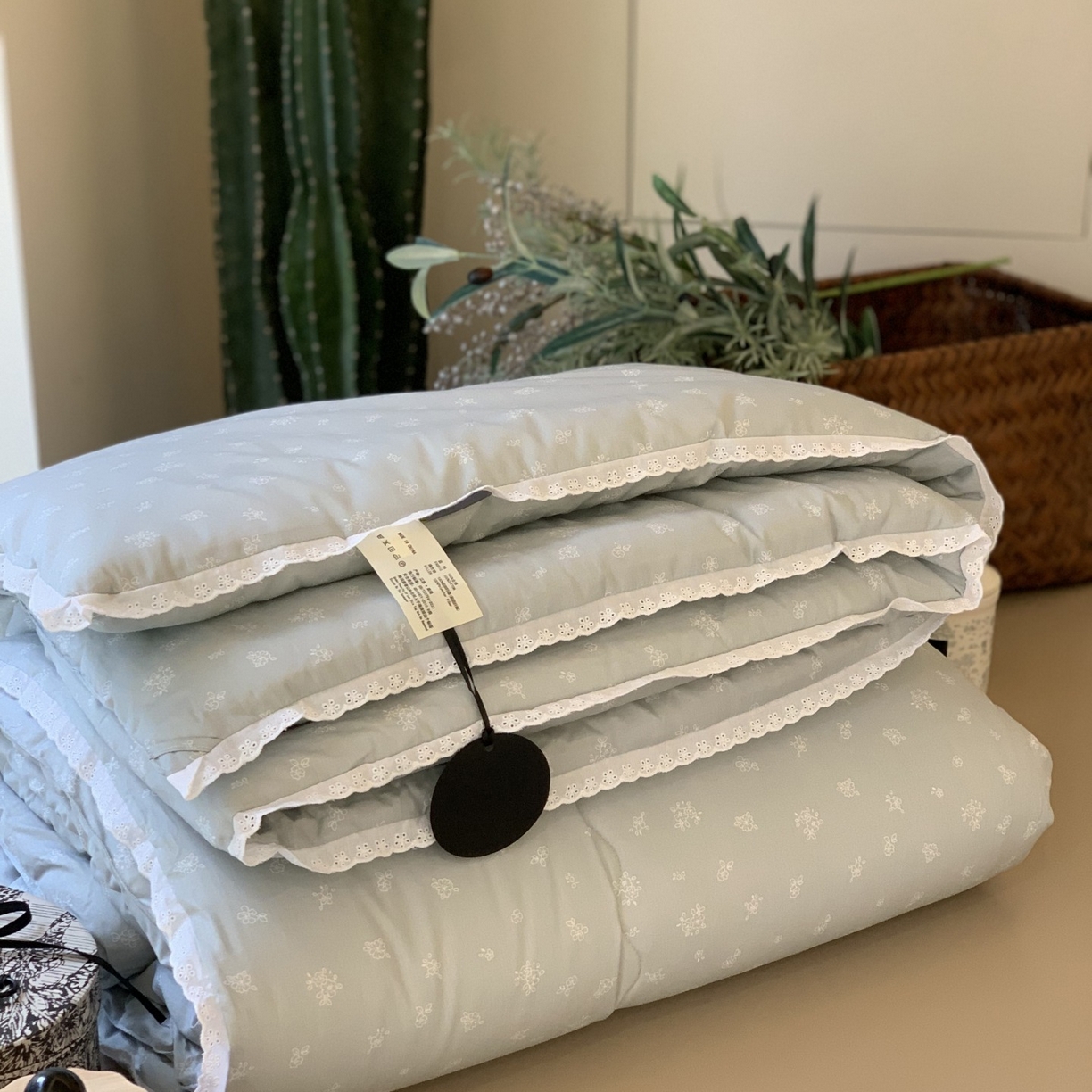 91家纺网 家纺一手货源 找家纺 汇庭 2025秋冬新品慕斯春秋被子被芯系列 暖心蓝