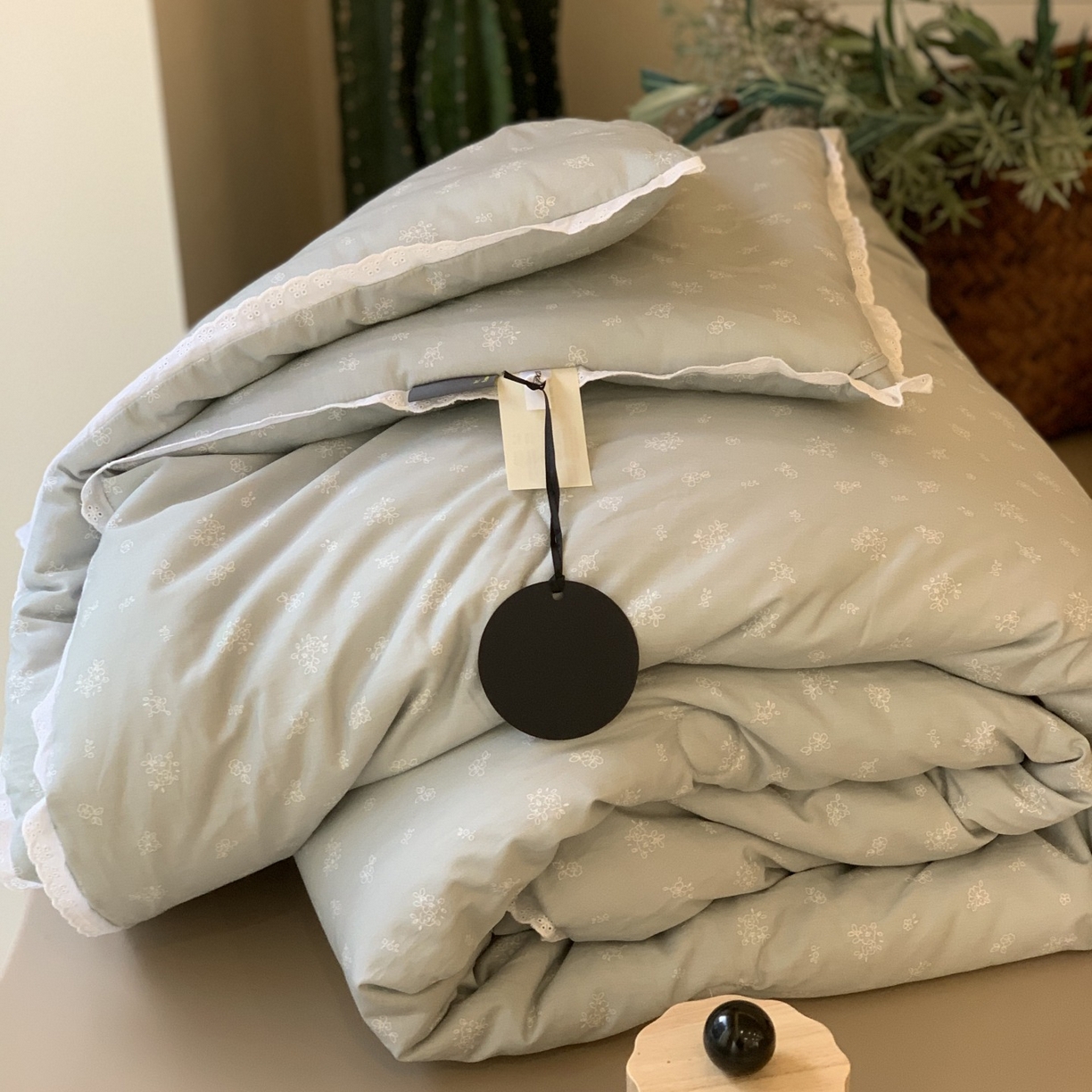 91家纺网 家纺一手货源 找家纺 汇庭 2025秋冬新品慕斯春秋被子被芯系列 暖心蓝