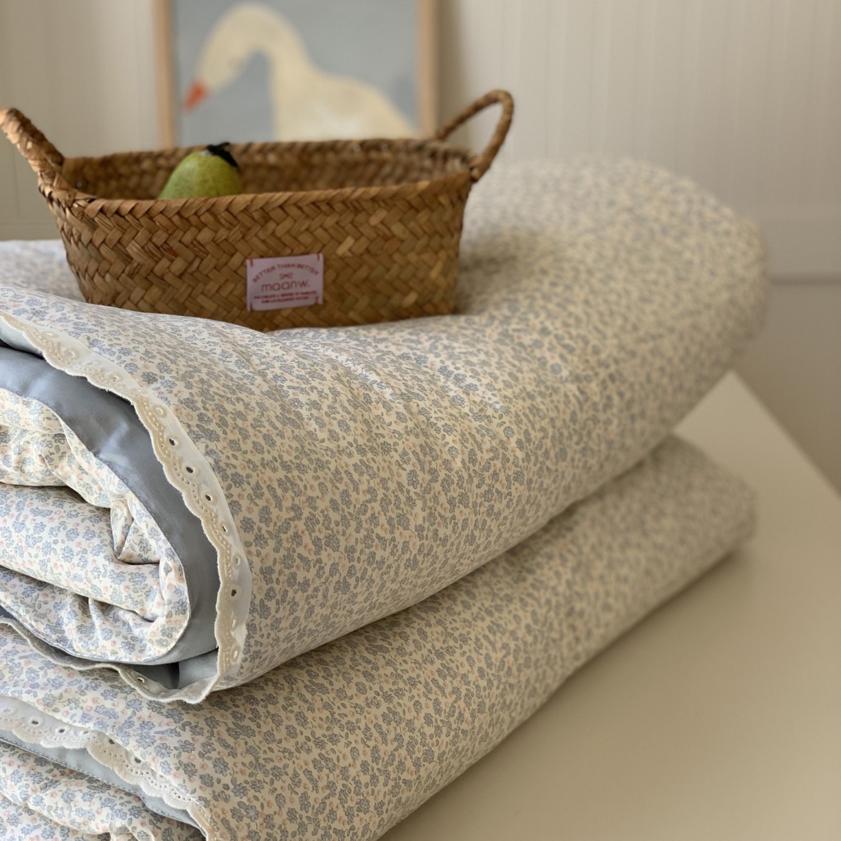 91家纺网 家纺一手货源 找家纺 汇庭 2025秋冬新品慕斯春秋被子被芯系列 蜜彩蓝