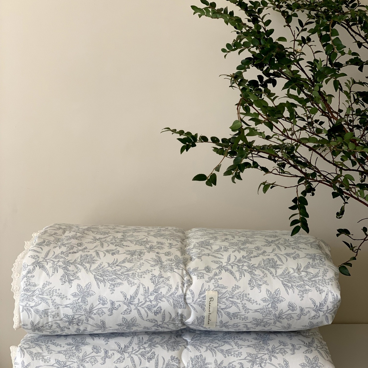 91家纺网 家纺一手货源 找家纺 汇庭 2025秋冬新品慕斯春秋被子被芯系列 美美蓝