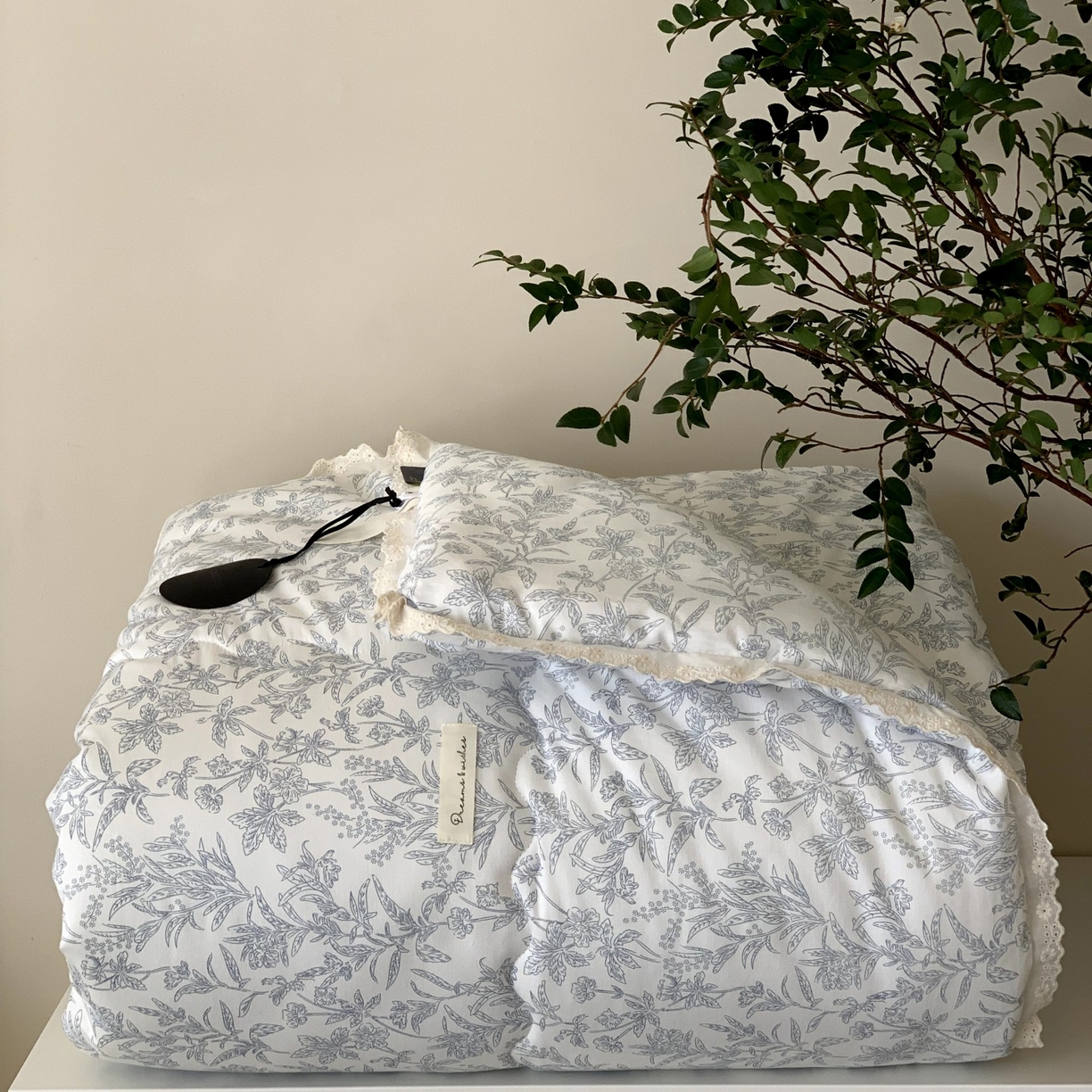 91家纺网 家纺一手货源 找家纺 汇庭 2025秋冬新品慕斯春秋被子被芯系列 美美蓝