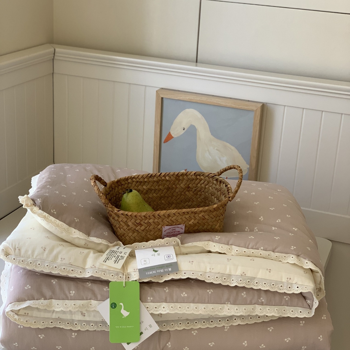 91家纺网 家纺一手货源 找家纺 汇庭 2025秋冬新品慕斯春秋被子被芯系列 甜甜樱桃粉