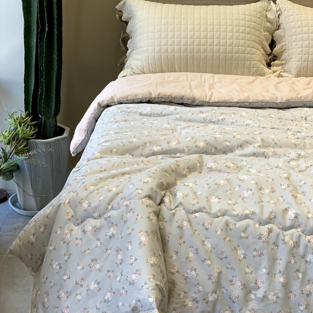 91家纺网 家纺一手货源 找家纺 汇庭 2025秋冬新品慕斯春秋被子被芯系列 奈雅