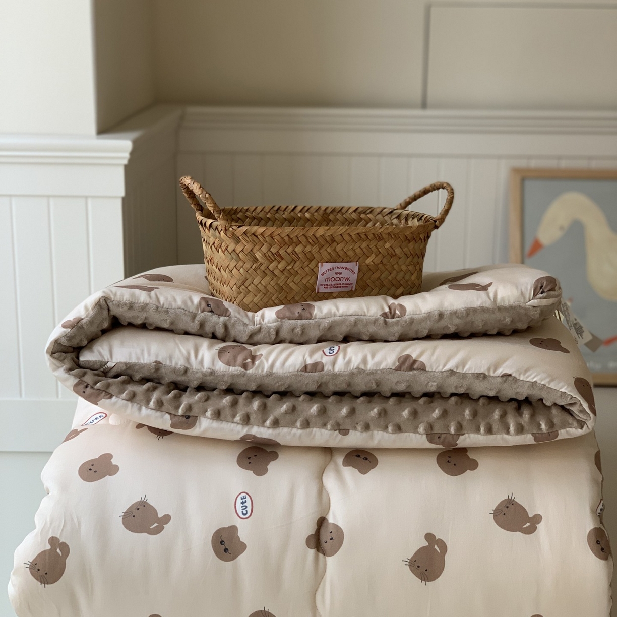 91家纺网 家纺一手货源 找家纺 汇庭 2025秋冬新品60s长绒棉单人豆豆冬被子被芯 乐乐兔