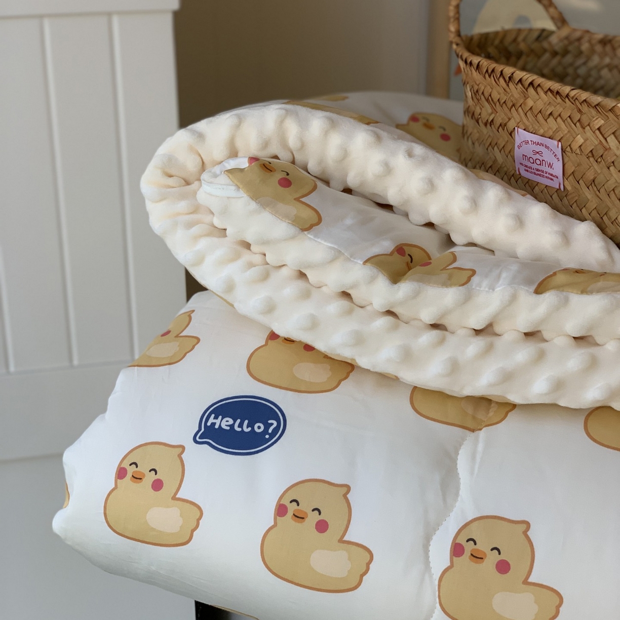 91家纺网 家纺一手货源 找家纺 汇庭 2025秋冬新品60s长绒棉单人豆豆冬被子被芯 可达鸭