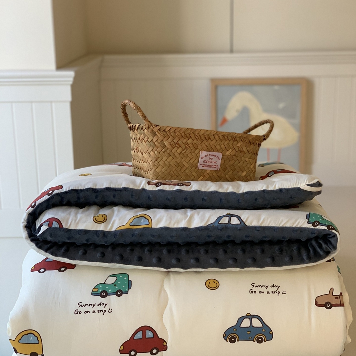 91家纺网 家纺一手货源 找家纺 汇庭 2025秋冬新品60s长绒棉单人豆豆冬被子被芯 汽车派