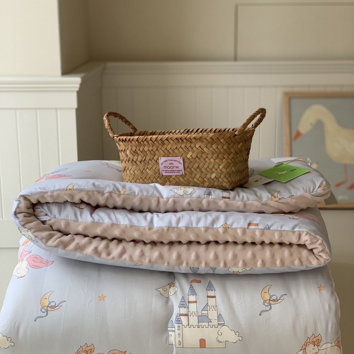 91家纺网 家纺一手货源 找家纺 汇庭 2025秋冬新品60s长绒棉单人豆豆冬被子被芯 城堡蓝