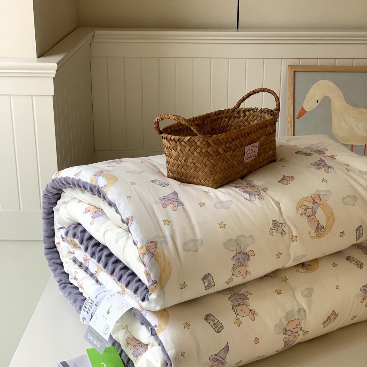 91家纺网 家纺一手货源 找家纺 汇庭 2025秋冬新品60s长绒棉单人豆豆冬被子被芯 紫精灵