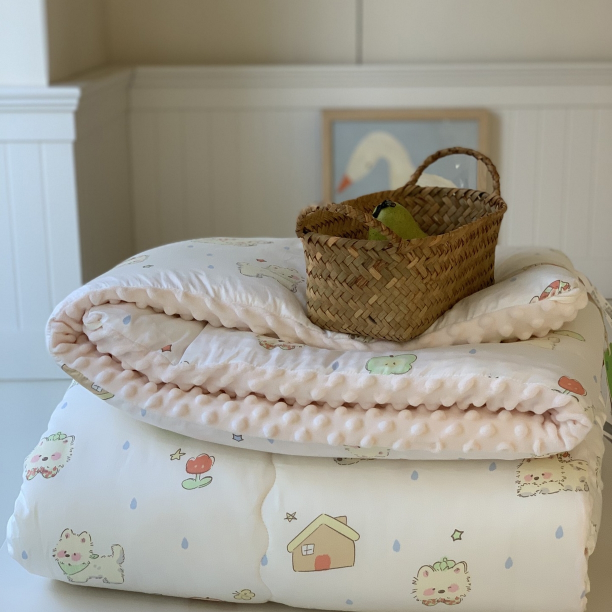 91家纺网 家纺一手货源 找家纺 汇庭 2025秋冬新品60s长绒棉单人豆豆冬被子被芯 椰奶泡泡