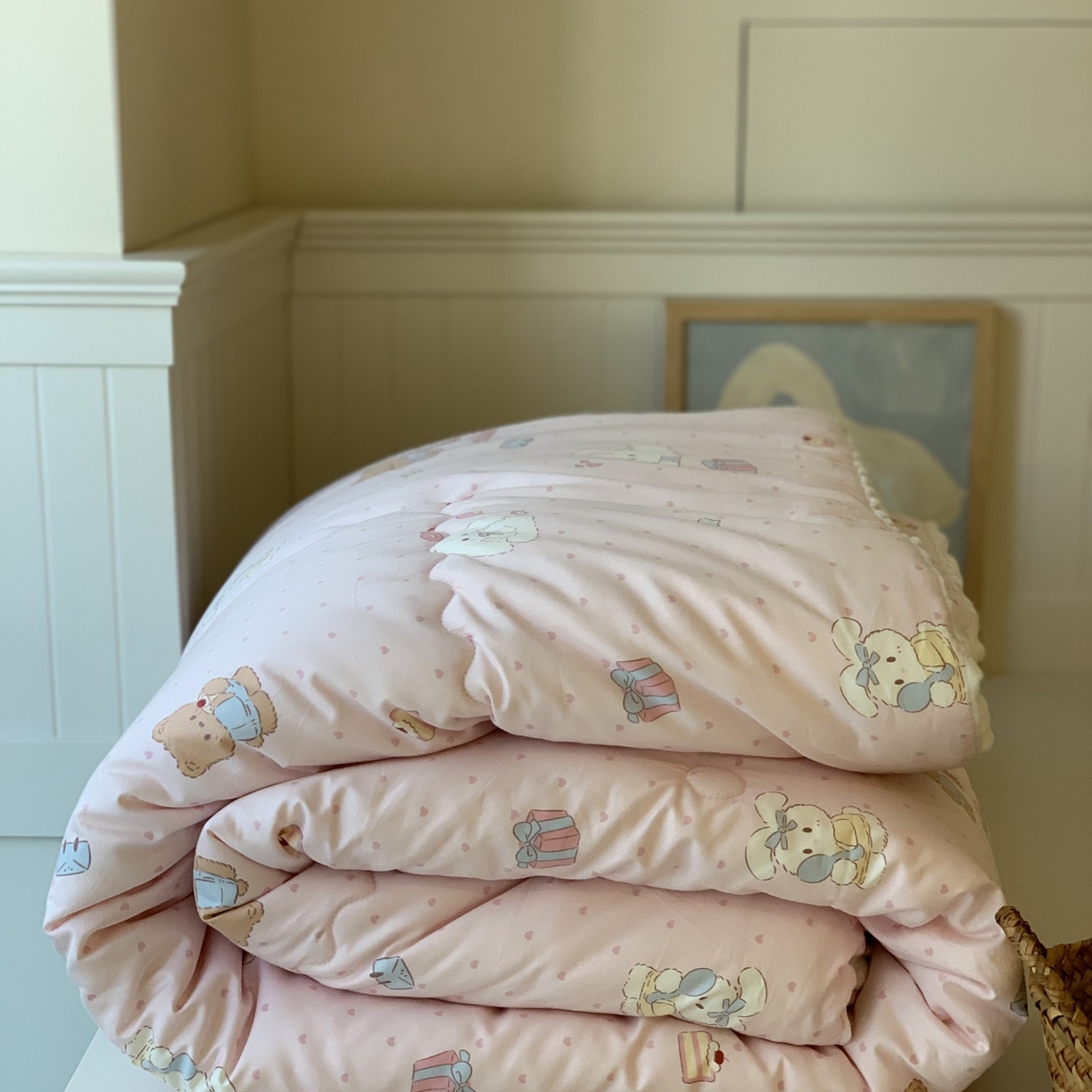 91家纺网 家纺一手货源 找家纺 汇庭 2025秋冬新品60s长绒棉单人豆豆冬被子被芯 甜蜜派