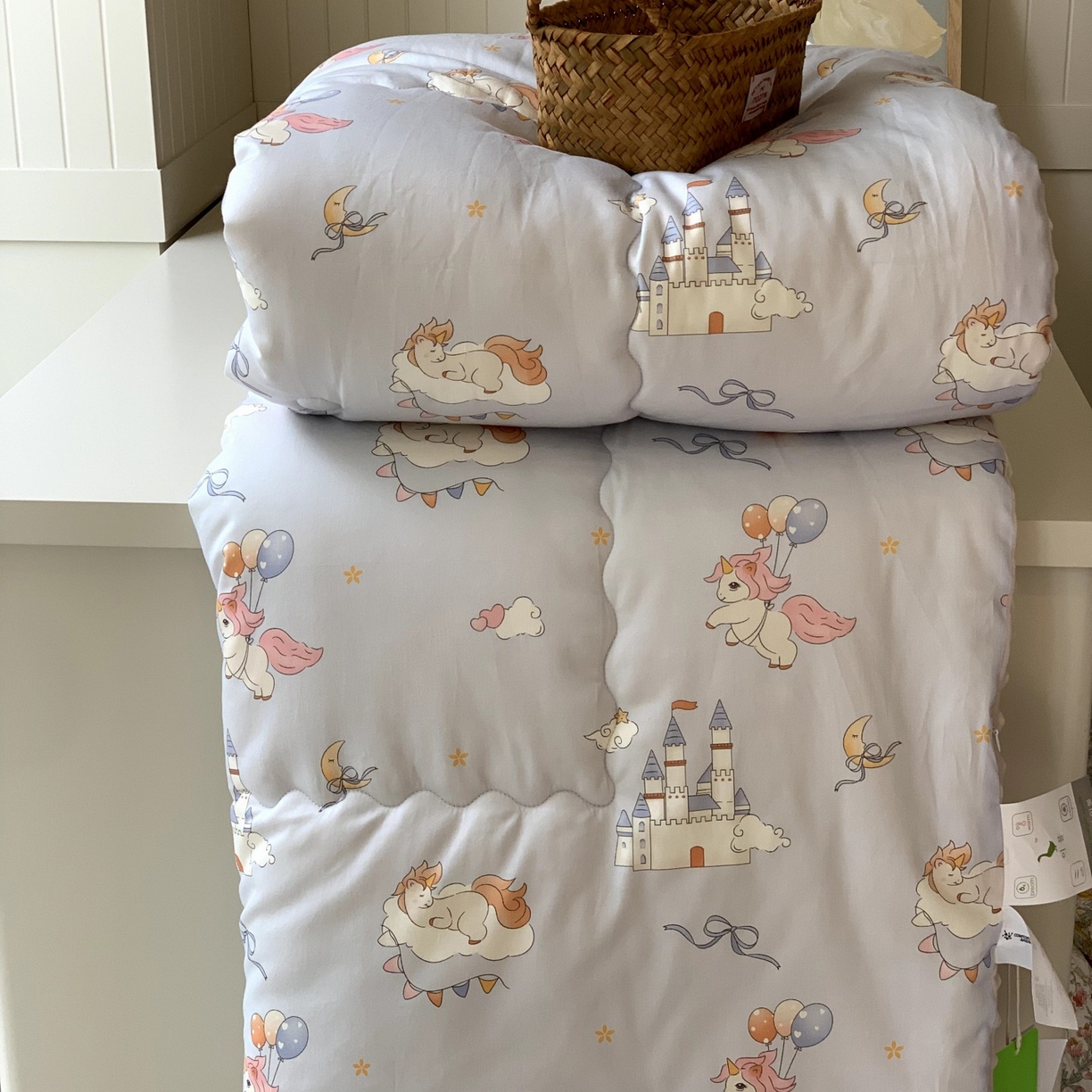 91家纺网 家纺一手货源 找家纺 汇庭 2025秋冬新品60s长绒棉单人豆豆冬被子被芯 城堡蓝