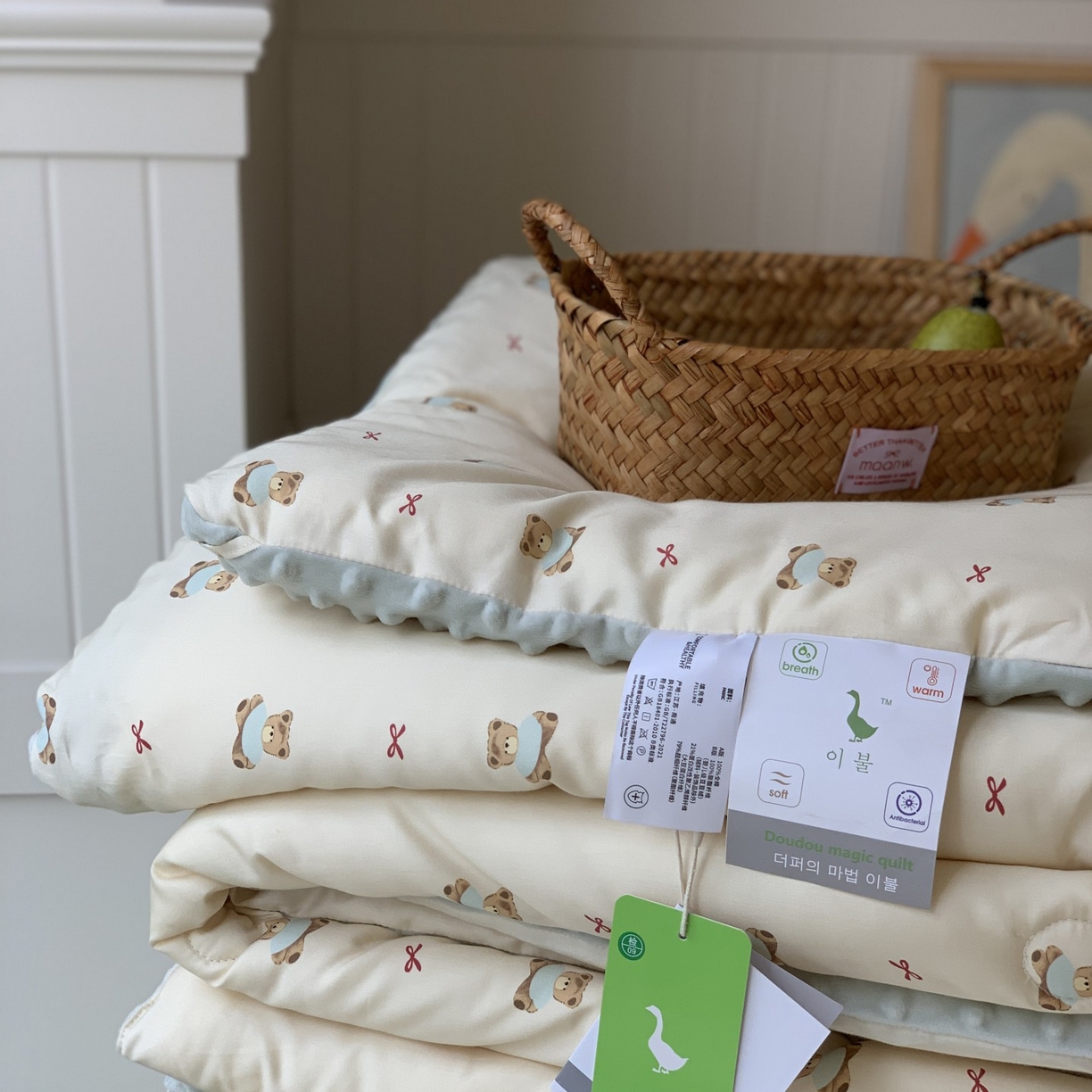 91家纺网 家纺一手货源 找家纺 汇庭 2025秋冬新品60s长绒棉单人豆豆冬被子被芯 超级熊