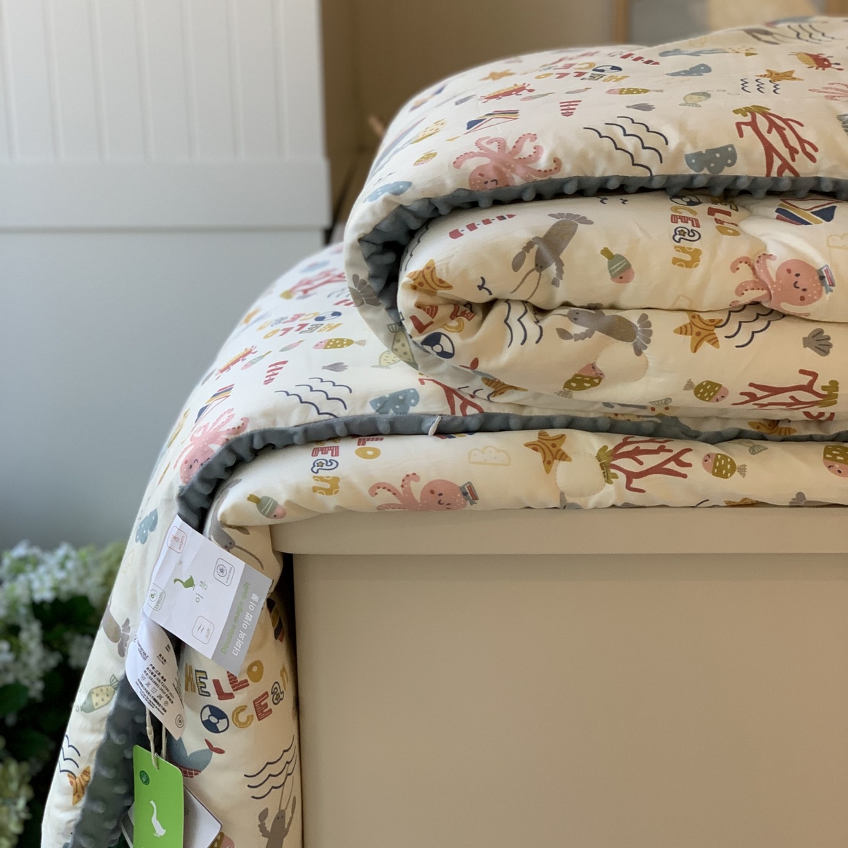 91家纺网 家纺一手货源 找家纺 汇庭 2025秋冬新品60s长绒棉单人豆豆冬被子被芯 八爪鱼