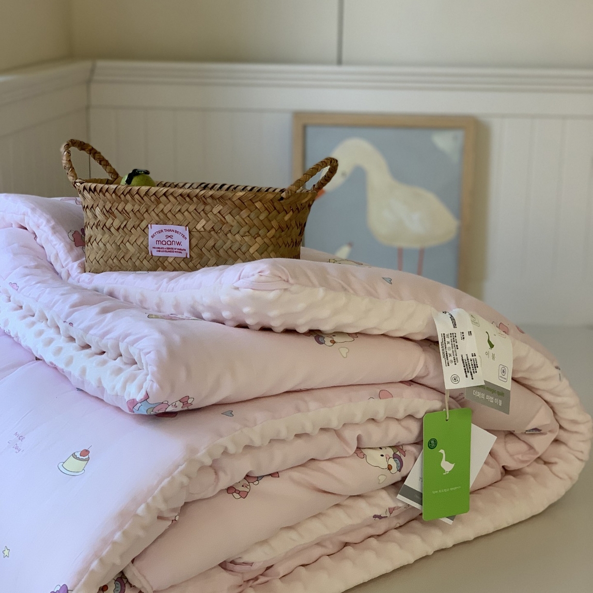 91家纺网 家纺一手货源 找家纺 汇庭 2025秋冬新品60s长绒棉单人豆豆冬被子被芯 甜甜猫