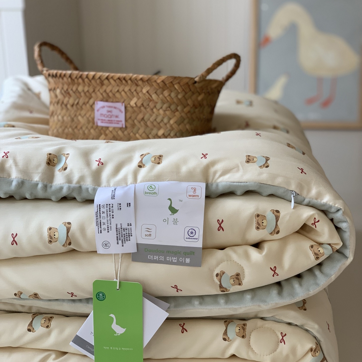 91家纺网 家纺一手货源 找家纺 汇庭 2025秋冬新品60s长绒棉单人豆豆冬被子被芯 超级熊