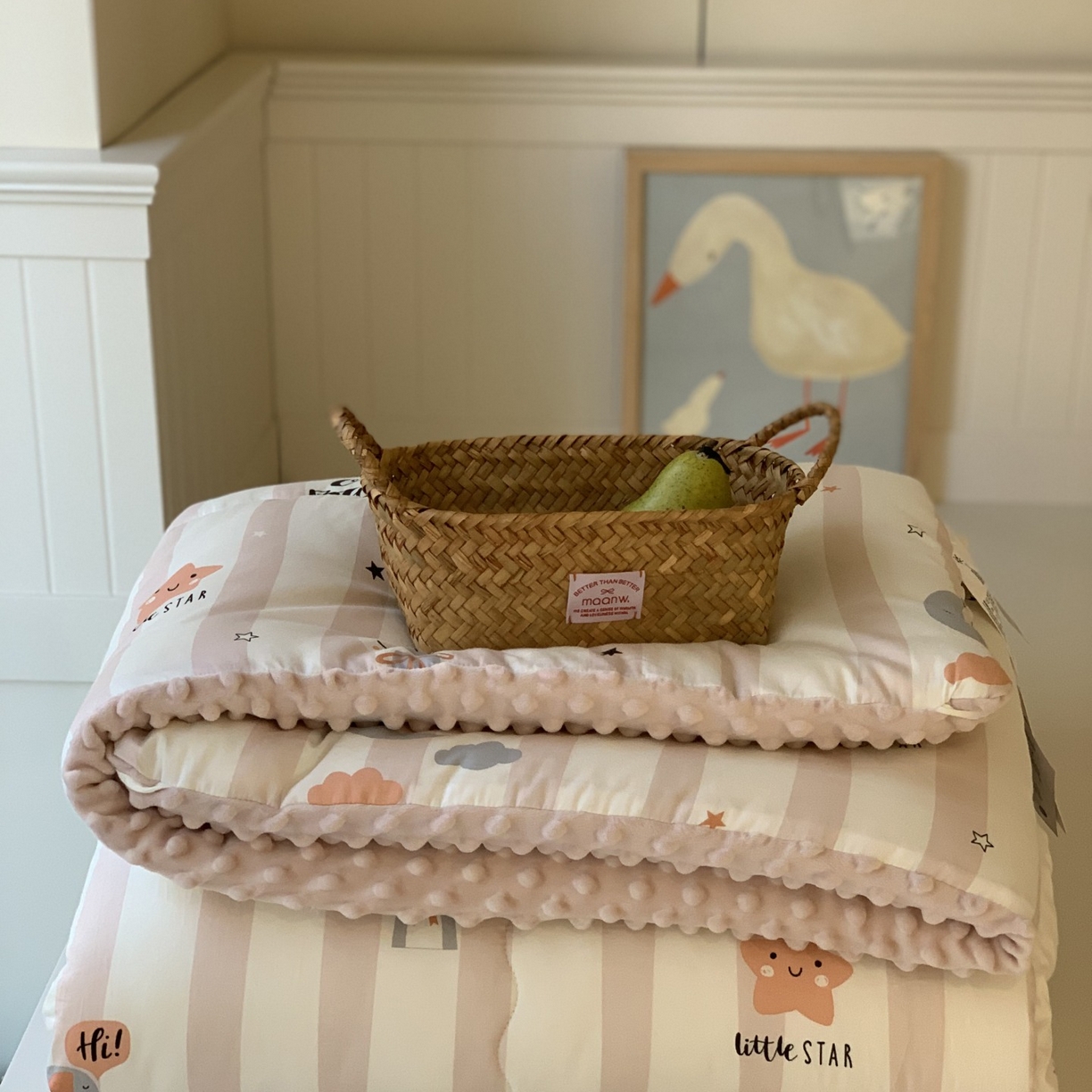 91家纺网 家纺一手货源 找家纺 汇庭 2025秋冬新品60s长绒棉单人豆豆冬被子被芯 星云象