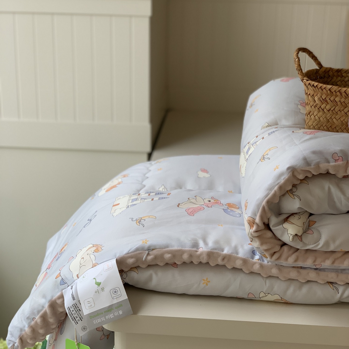 91家纺网 家纺一手货源 找家纺 汇庭 2025秋冬新品60s长绒棉单人豆豆冬被子被芯 城堡蓝