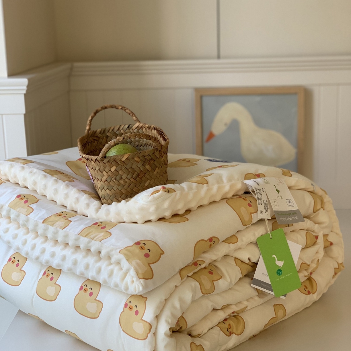 91家纺网 家纺一手货源 找家纺 汇庭 2025秋冬新品60s长绒棉单人豆豆冬被子被芯 可达鸭