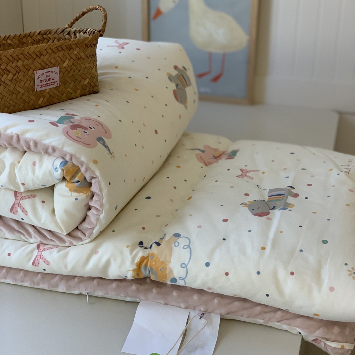 91家纺网 家纺一手货源 找家纺 汇庭 2025秋冬新品60s长绒棉单人豆豆冬被子被芯 小小玛特