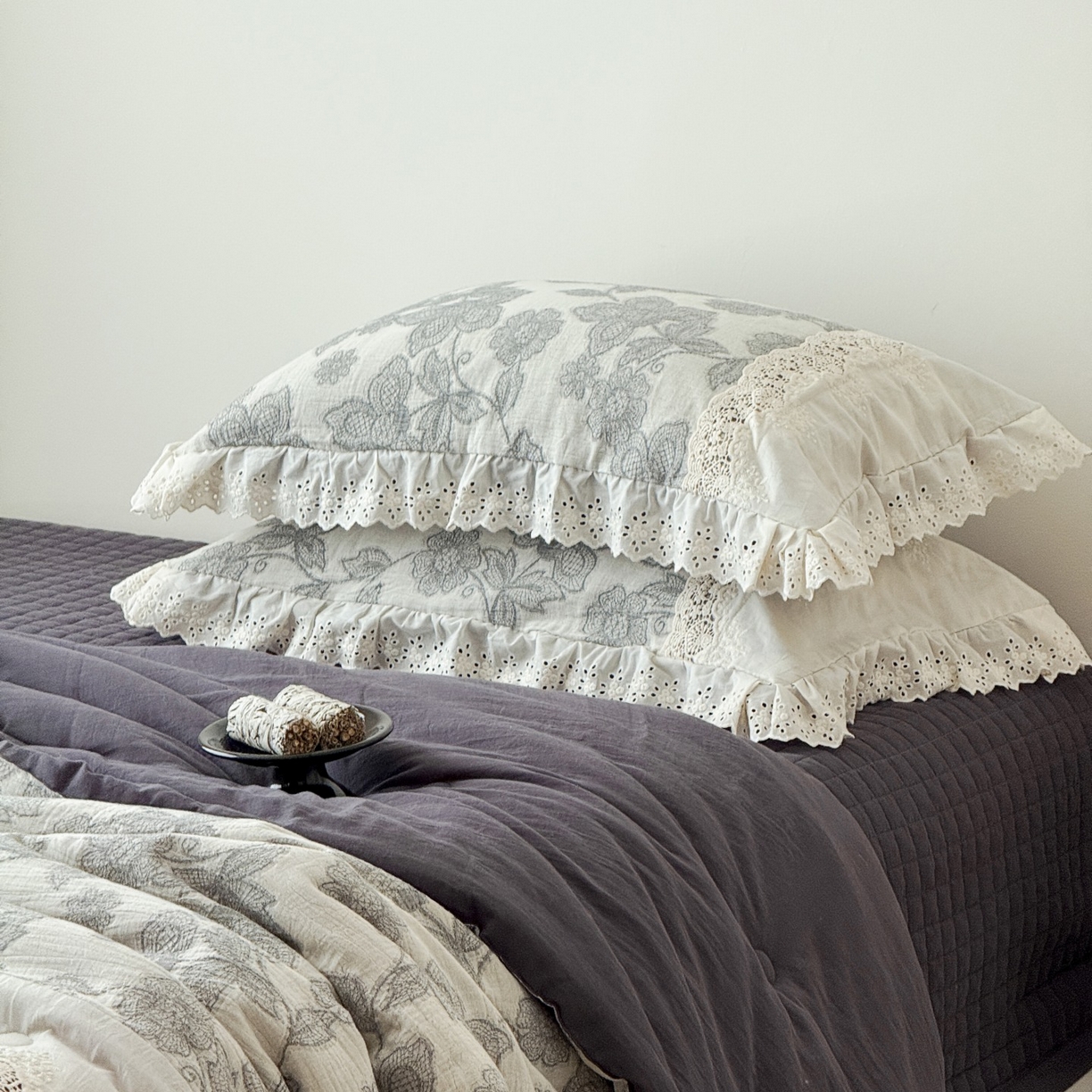 91家纺网 家纺一手货源 找家纺 汇庭 2025秋冬新款禾悦棉麻春秋春悦纱布床盖系列 禾悦蓝