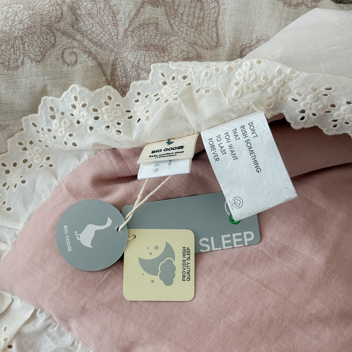 91家纺网 家纺一手货源 找家纺 汇庭 2025秋冬新款禾悦棉麻春秋春悦纱布床盖系列 禾悦粉