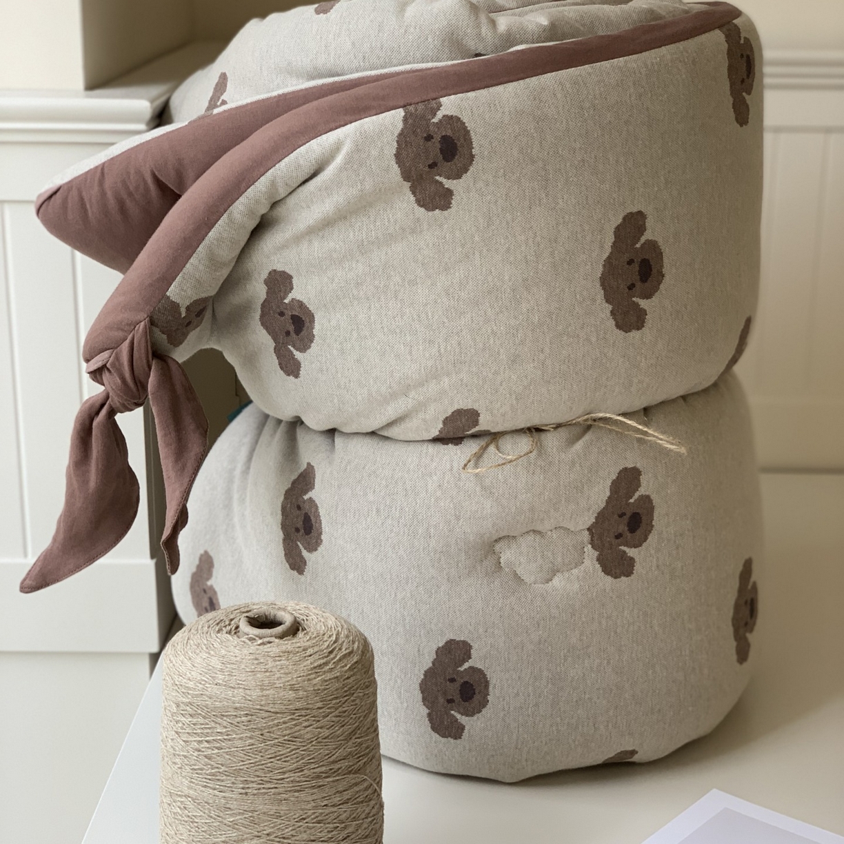 91家纺网 家纺一手货源 找家纺 汇庭 2025秋冬新款小耳朵色织春秋被子被芯系列 叮叮狗卡其