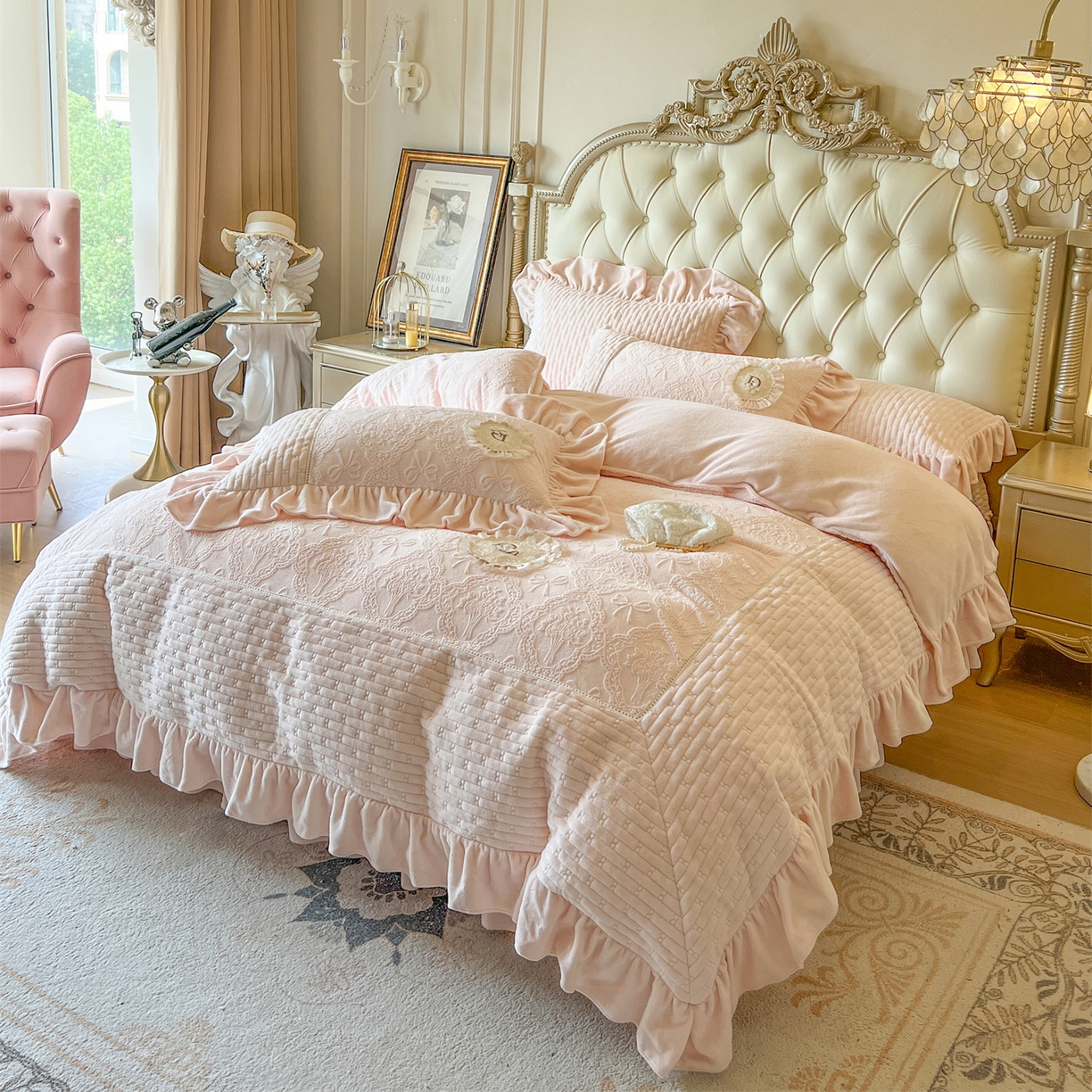 91家纺网 家纺一手货源 找家纺 （总）好儿喜家纺 2025新款雕花牛奶绒床盖四件套-艾洛微