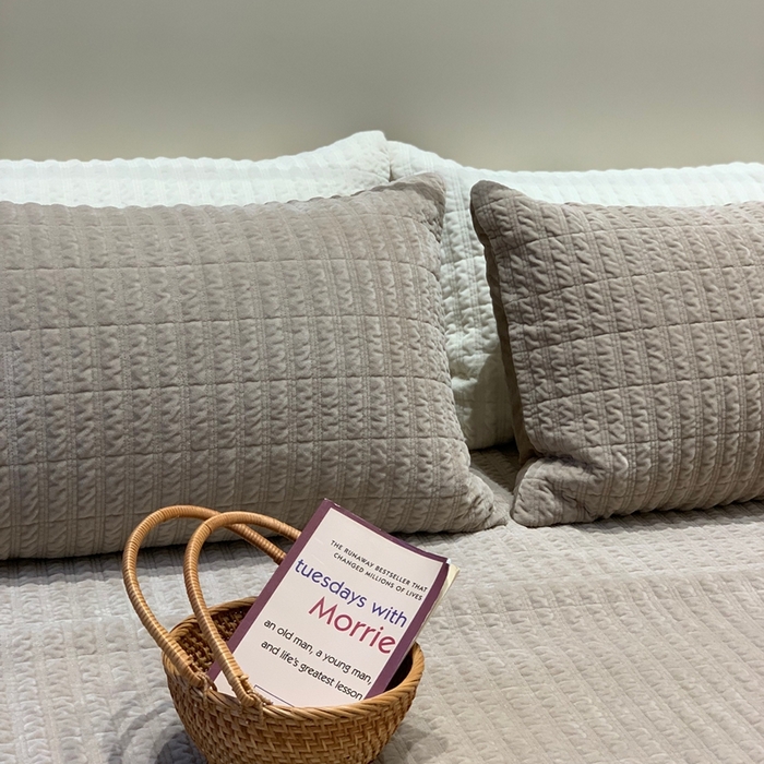 91家纺网 家纺一手货源 找家纺 （总）汇庭 2025新款时尚条绒床盖三件套系列